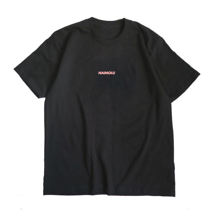 NAIMOLU SMALL LOGO TEE BLACK/PEACH